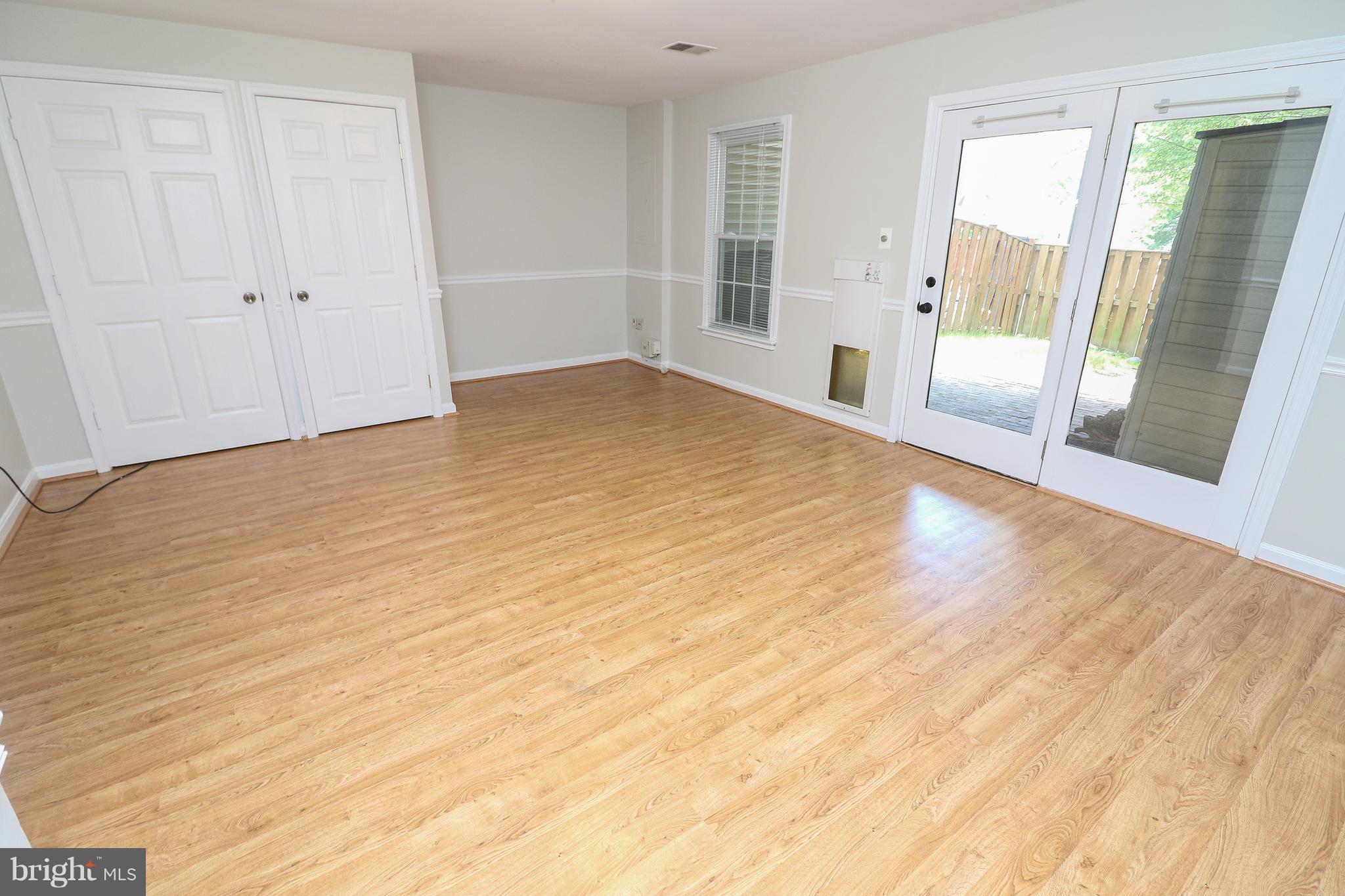 COMPTON VALLEY ESTATES - Residential