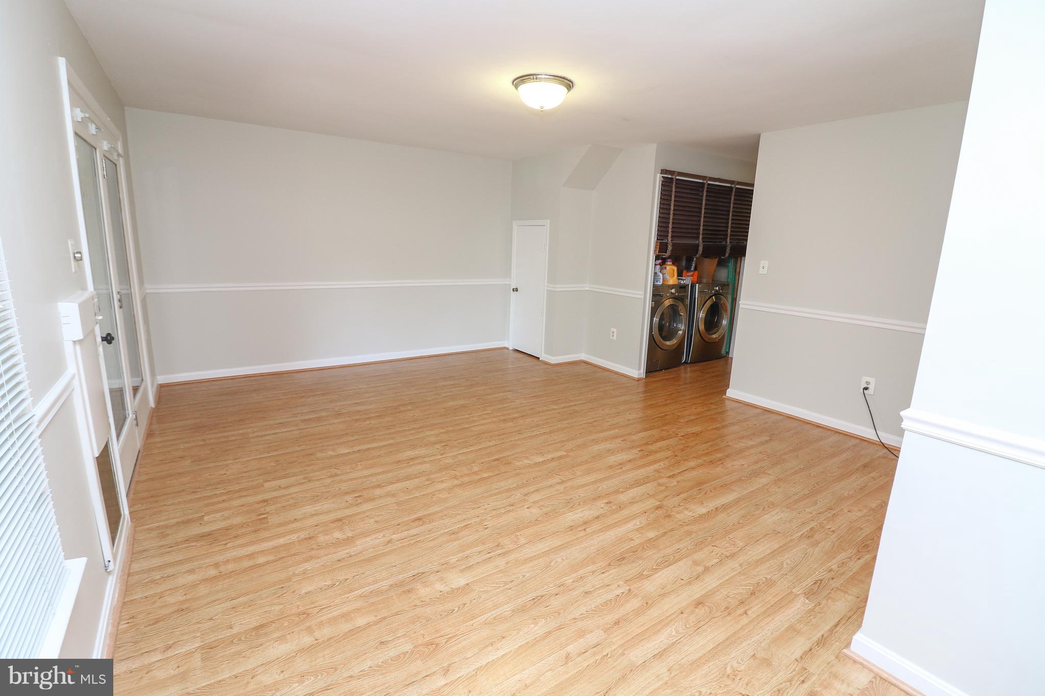 COMPTON VALLEY ESTATES - Residential