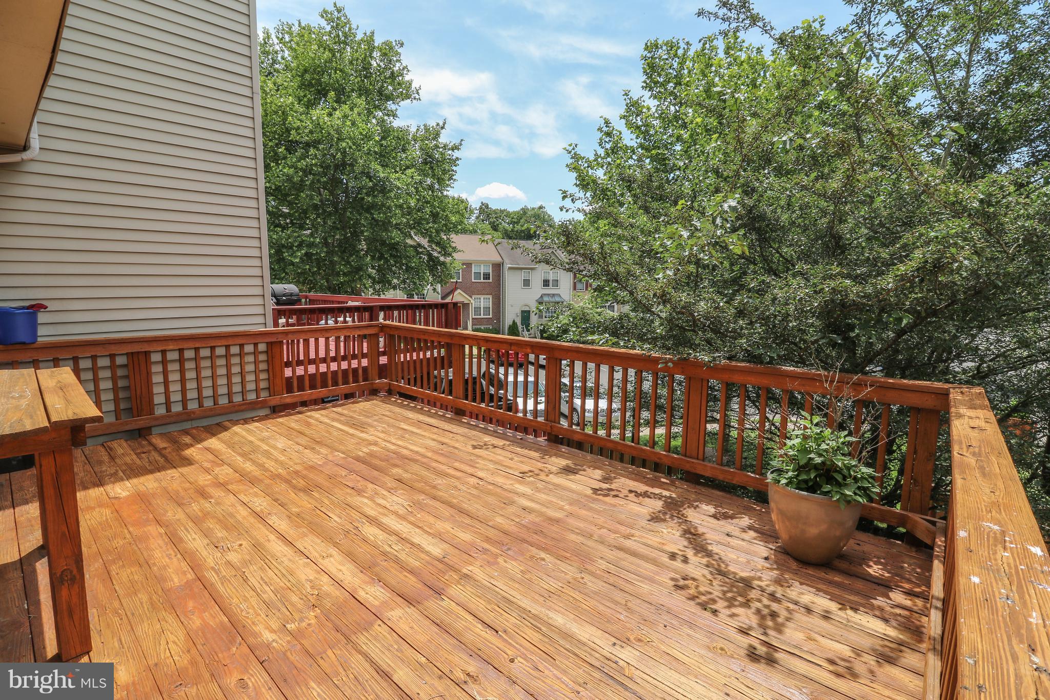 COMPTON VALLEY ESTATES - Residential