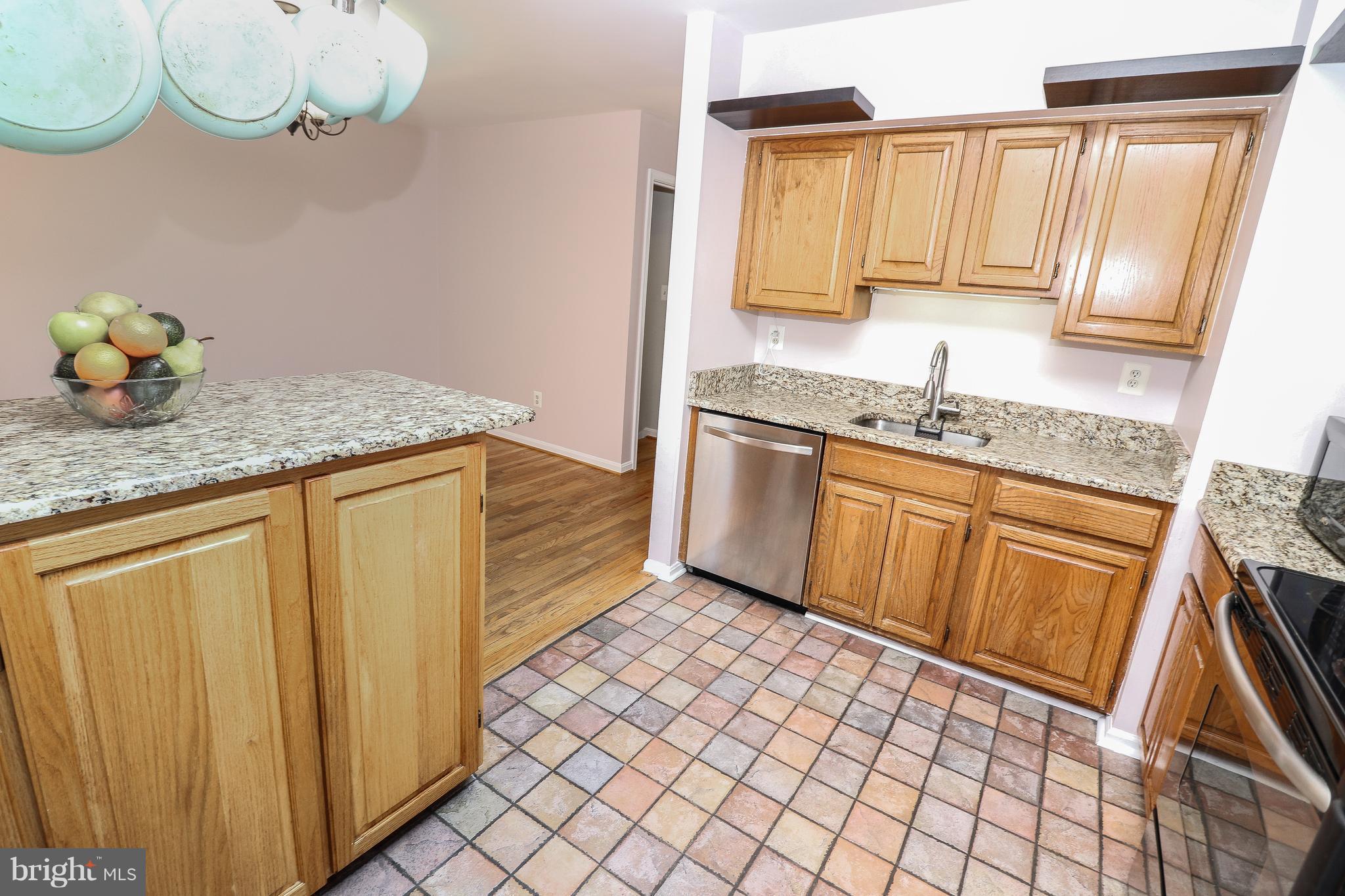 COMPTON VALLEY ESTATES - Residential