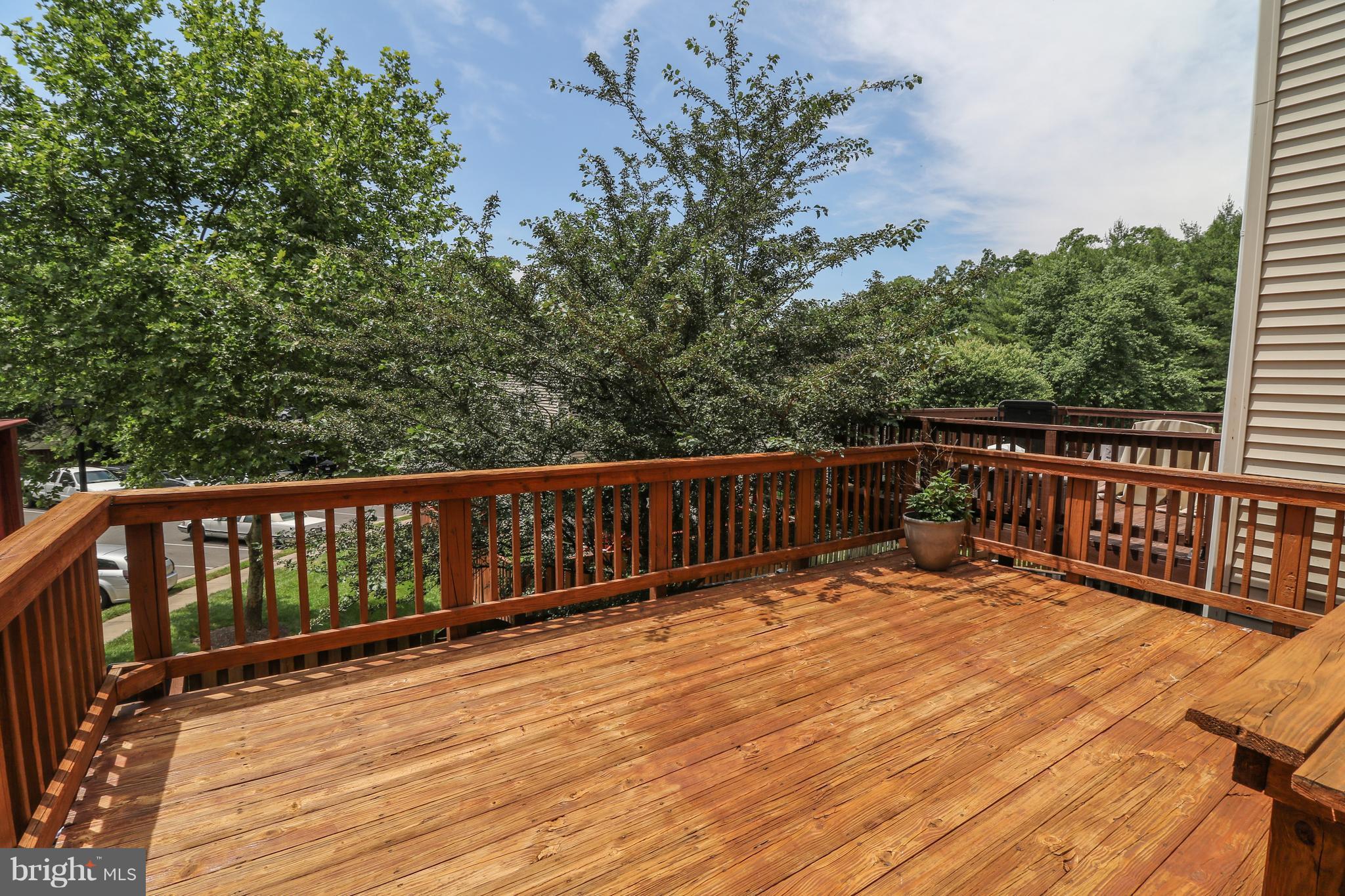 COMPTON VALLEY ESTATES - Residential