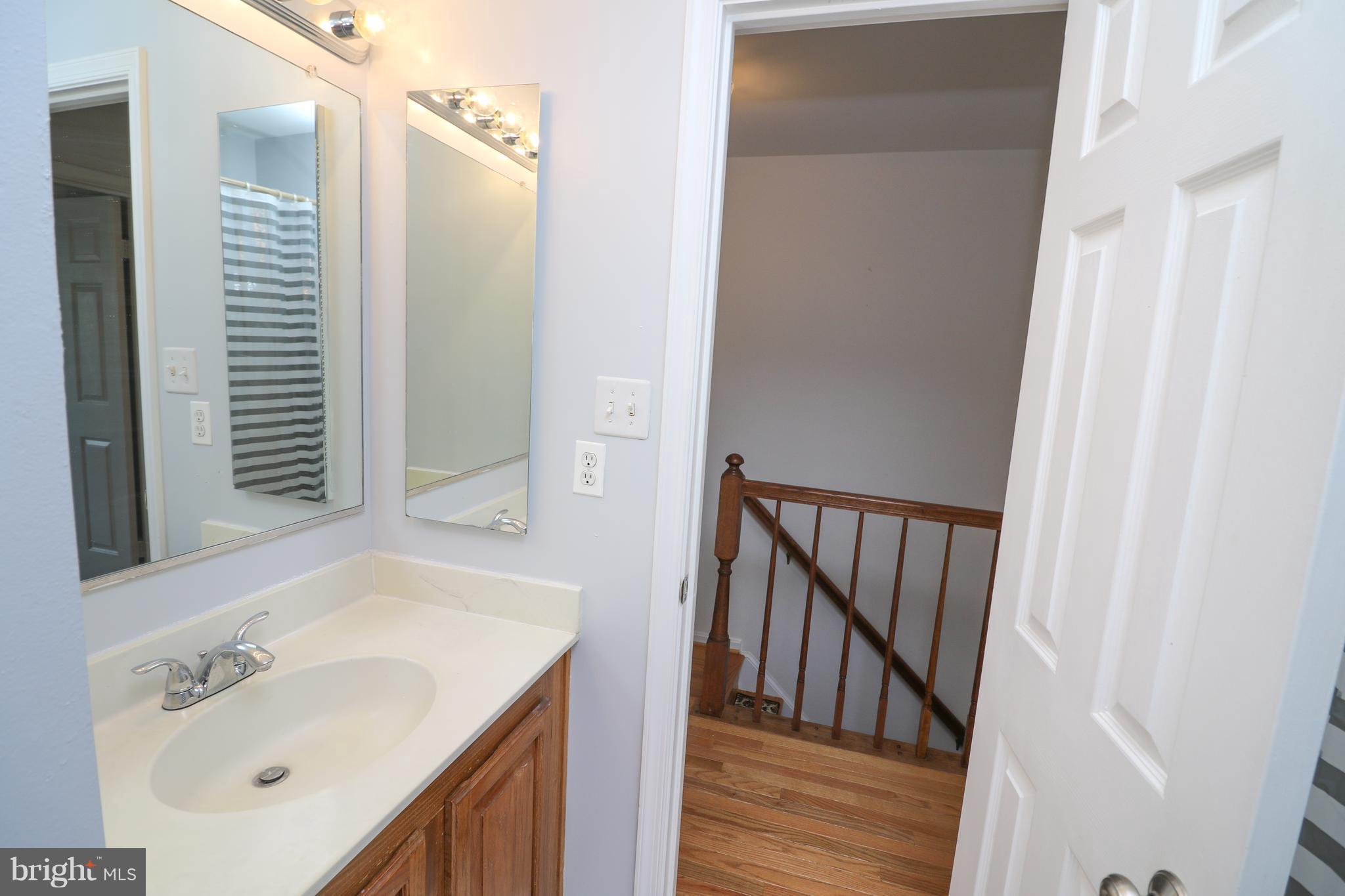 COMPTON VALLEY ESTATES - Residential