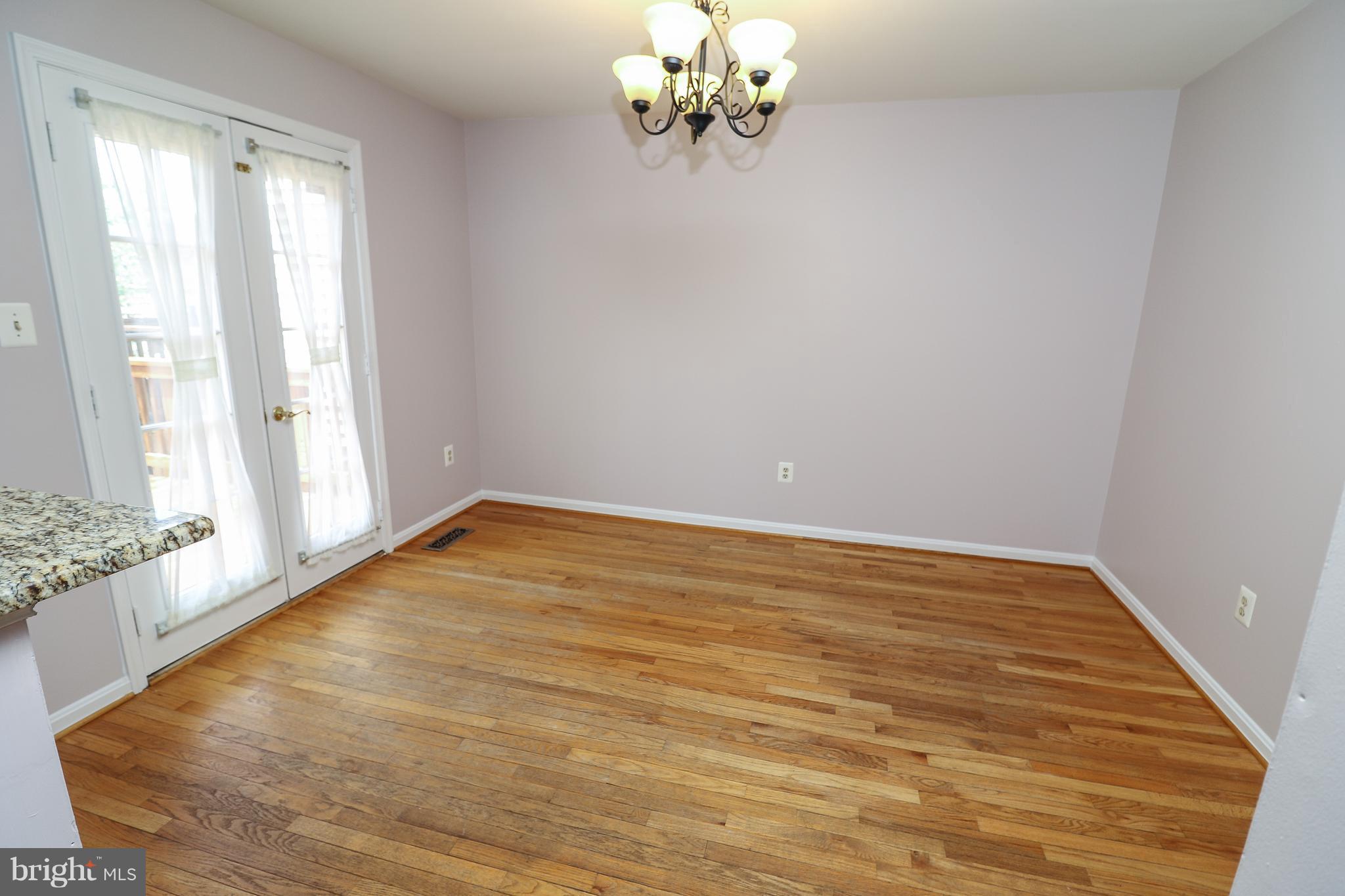 COMPTON VALLEY ESTATES - Residential