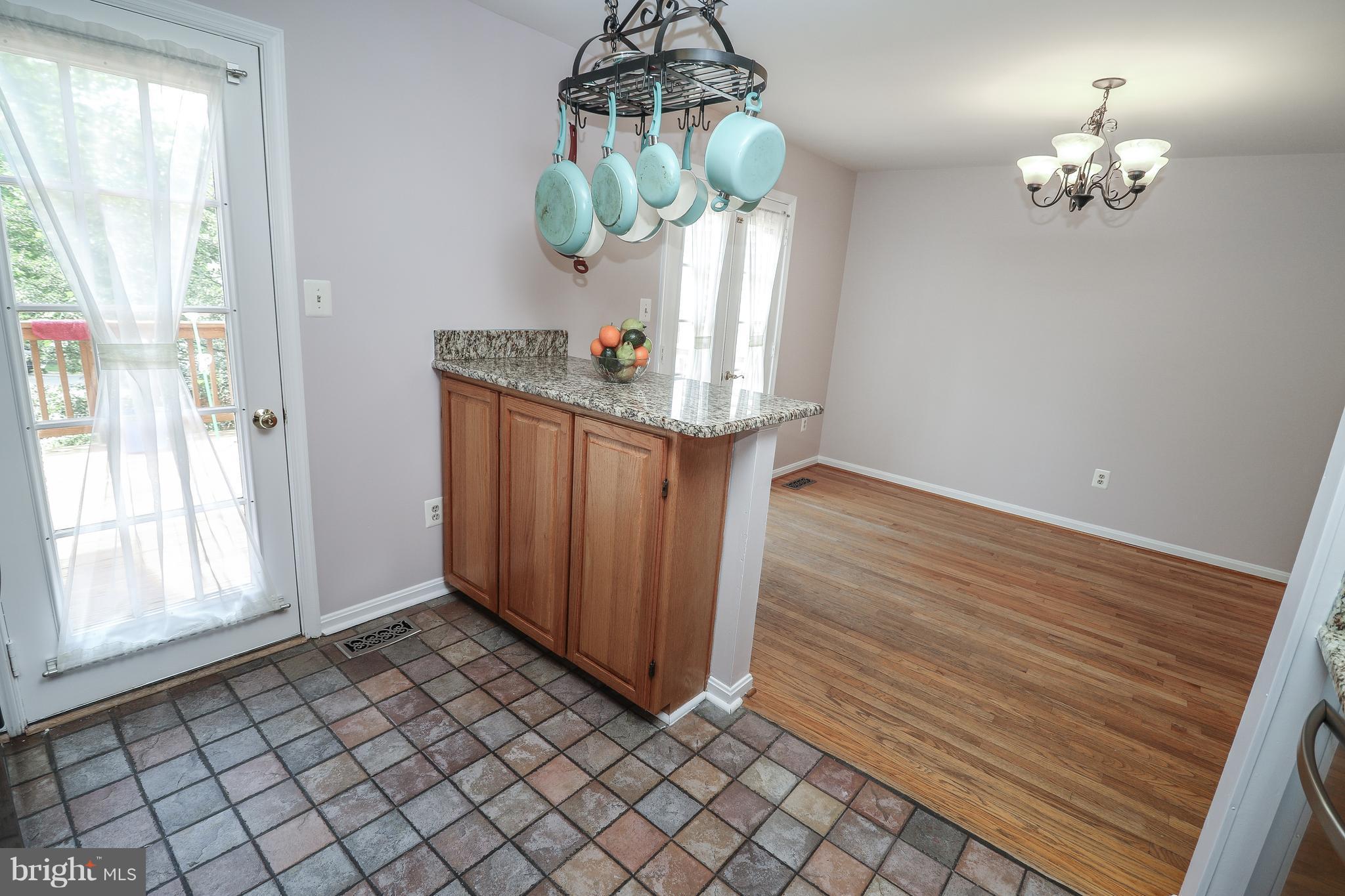 COMPTON VALLEY ESTATES - Residential