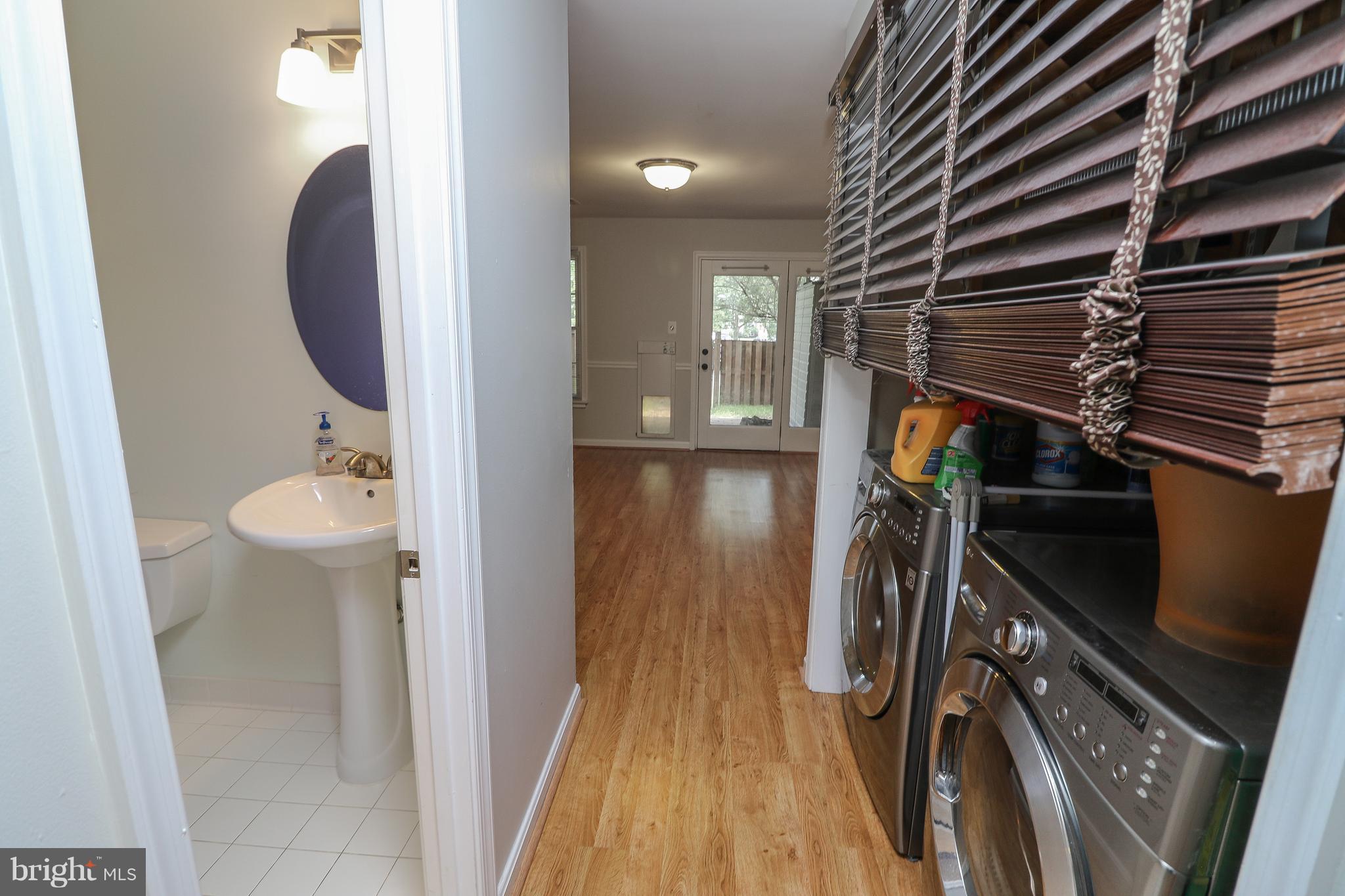 COMPTON VALLEY ESTATES - Residential