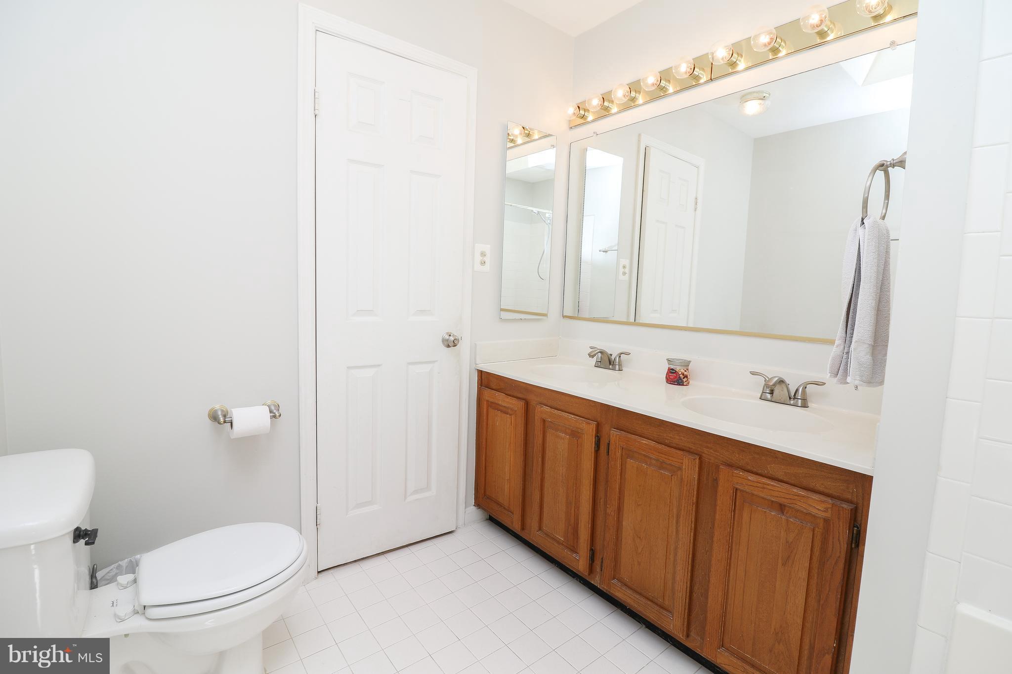 COMPTON VALLEY ESTATES - Residential