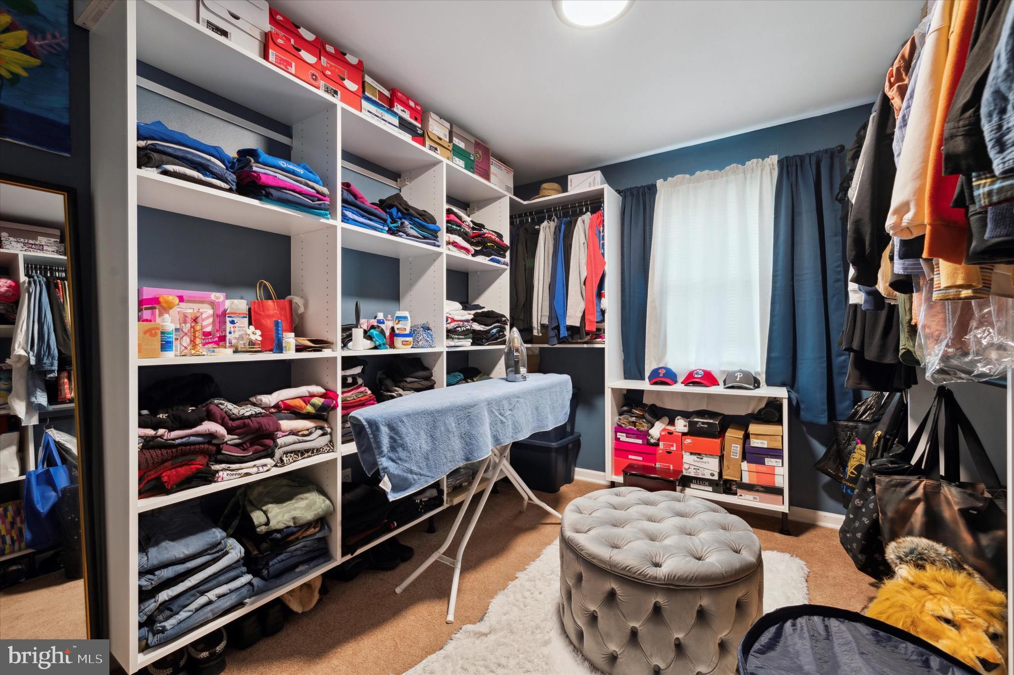 SHARON HILL - Residential