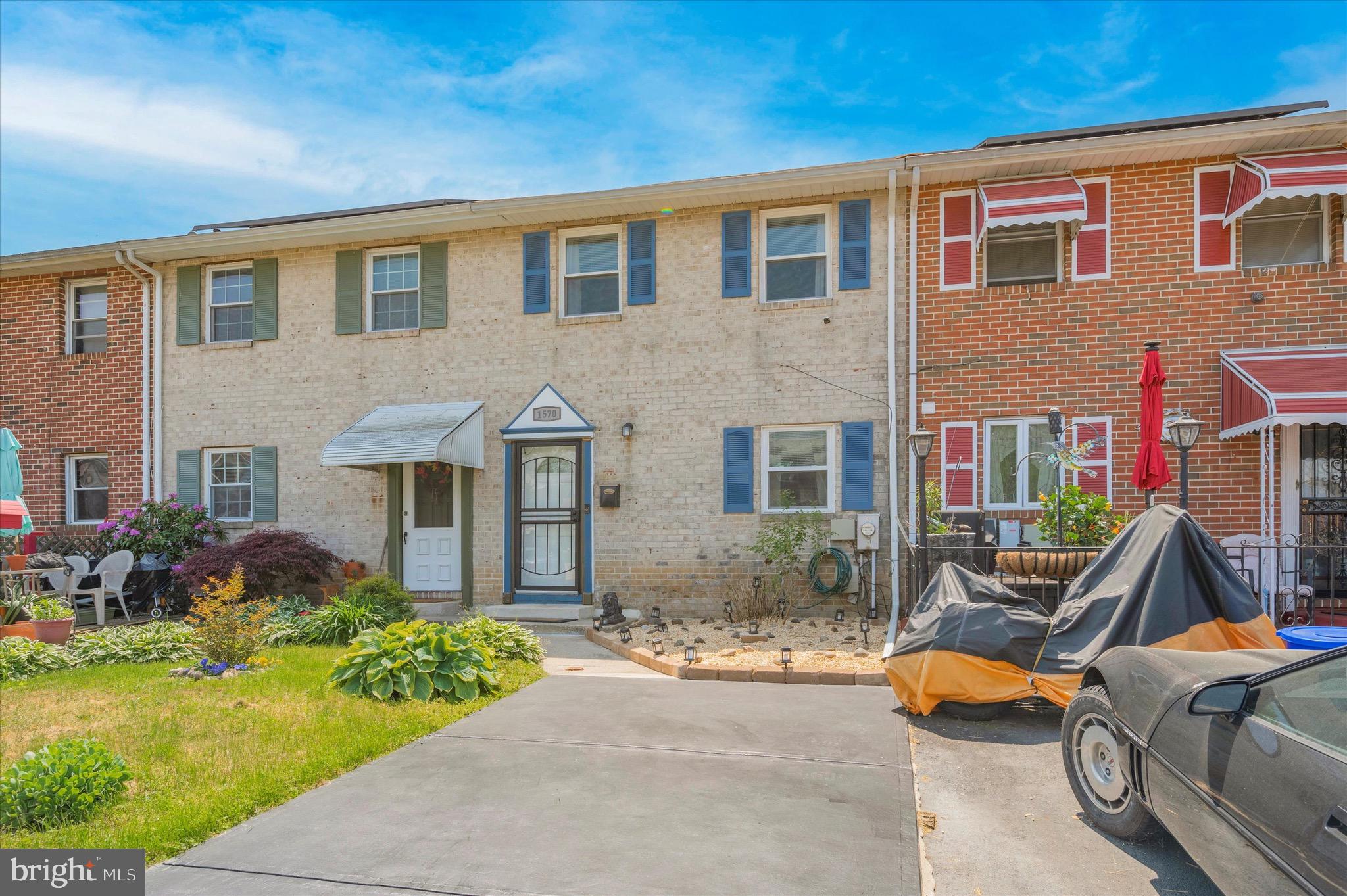 SHARON HILL - Residential