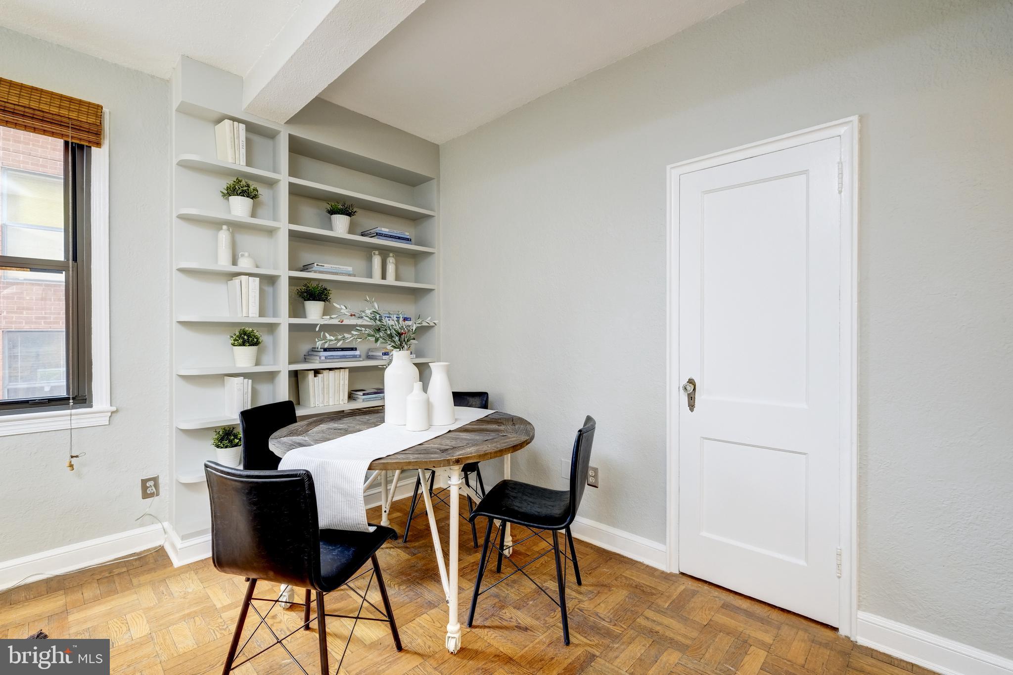1010 25TH STREET NW 202