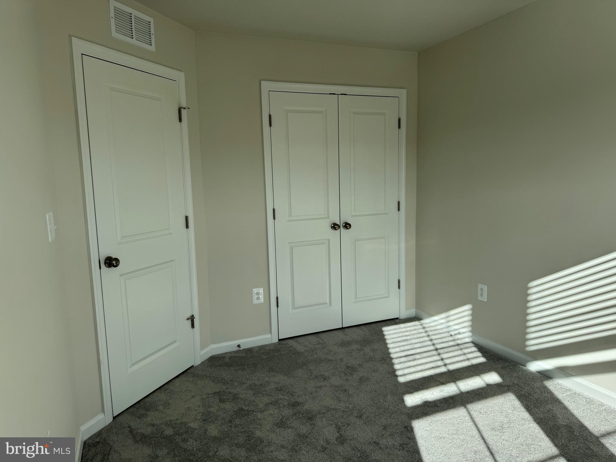 WILLOW GLEN - Residential Lease