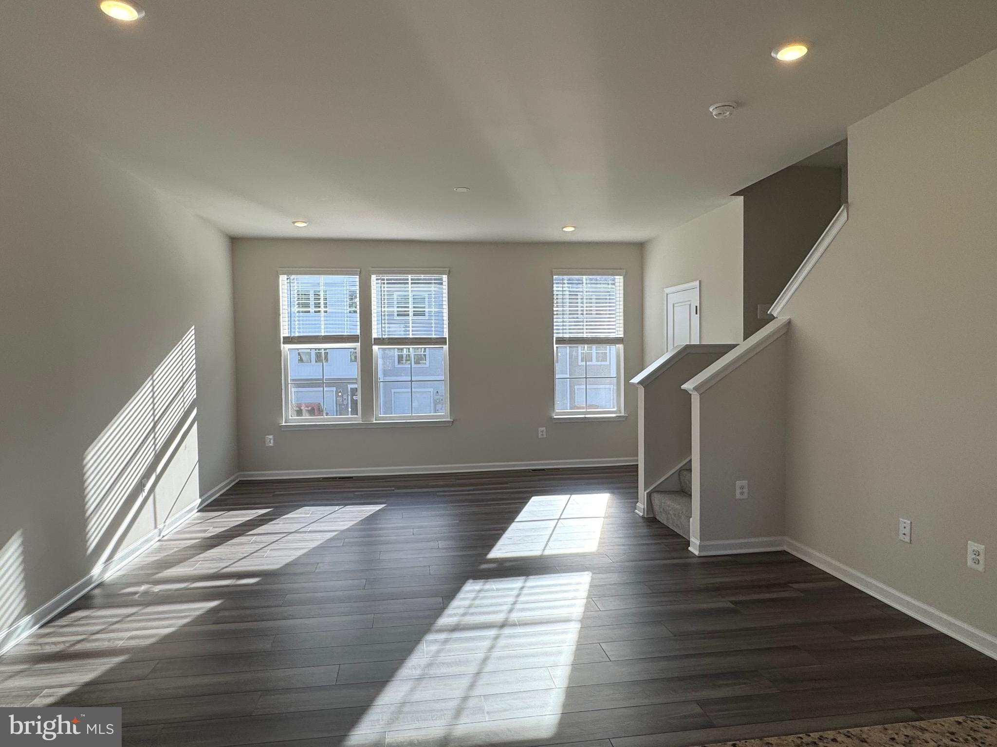 WILLOW GLEN - Residential Lease