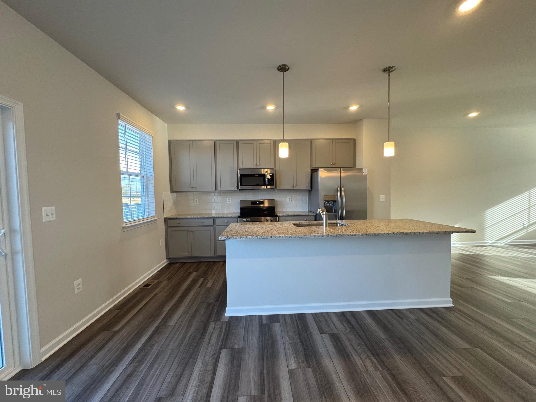 WILLOW GLEN - Residential Lease