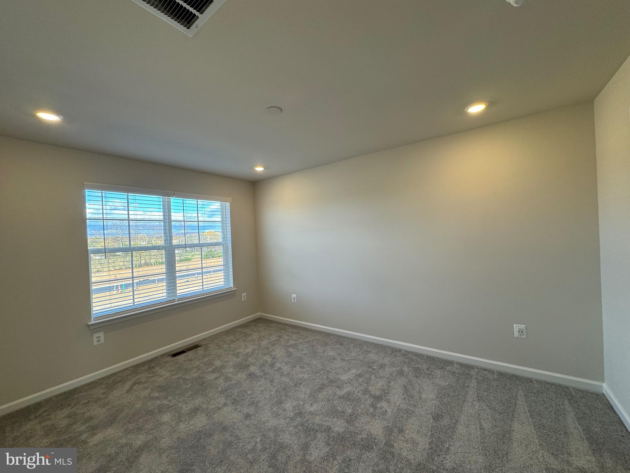 WILLOW GLEN - Residential Lease