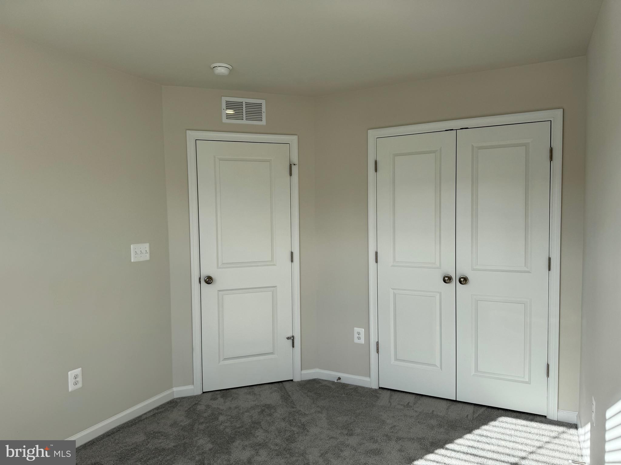 WILLOW GLEN - Residential Lease