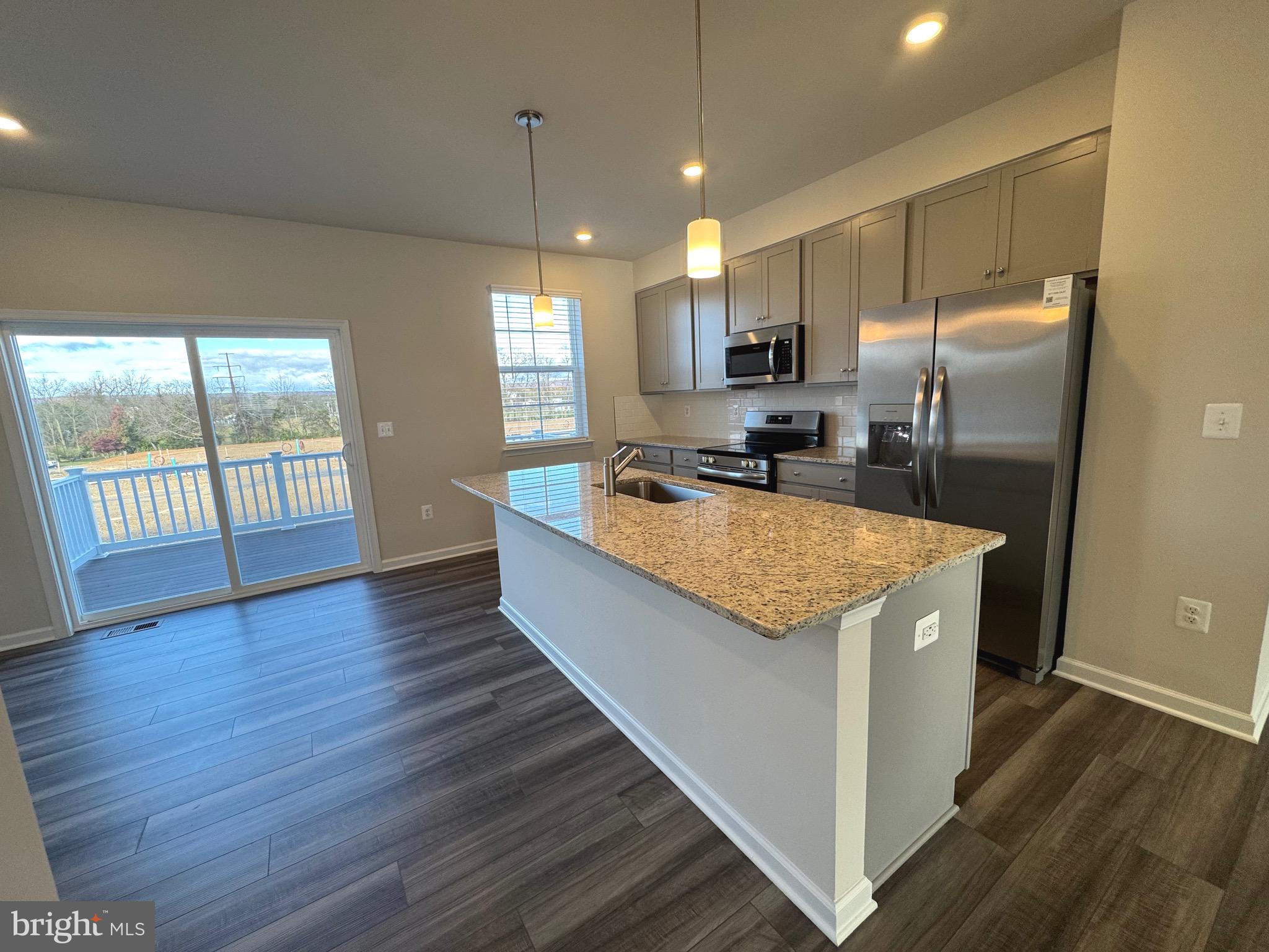 WILLOW GLEN - Residential Lease