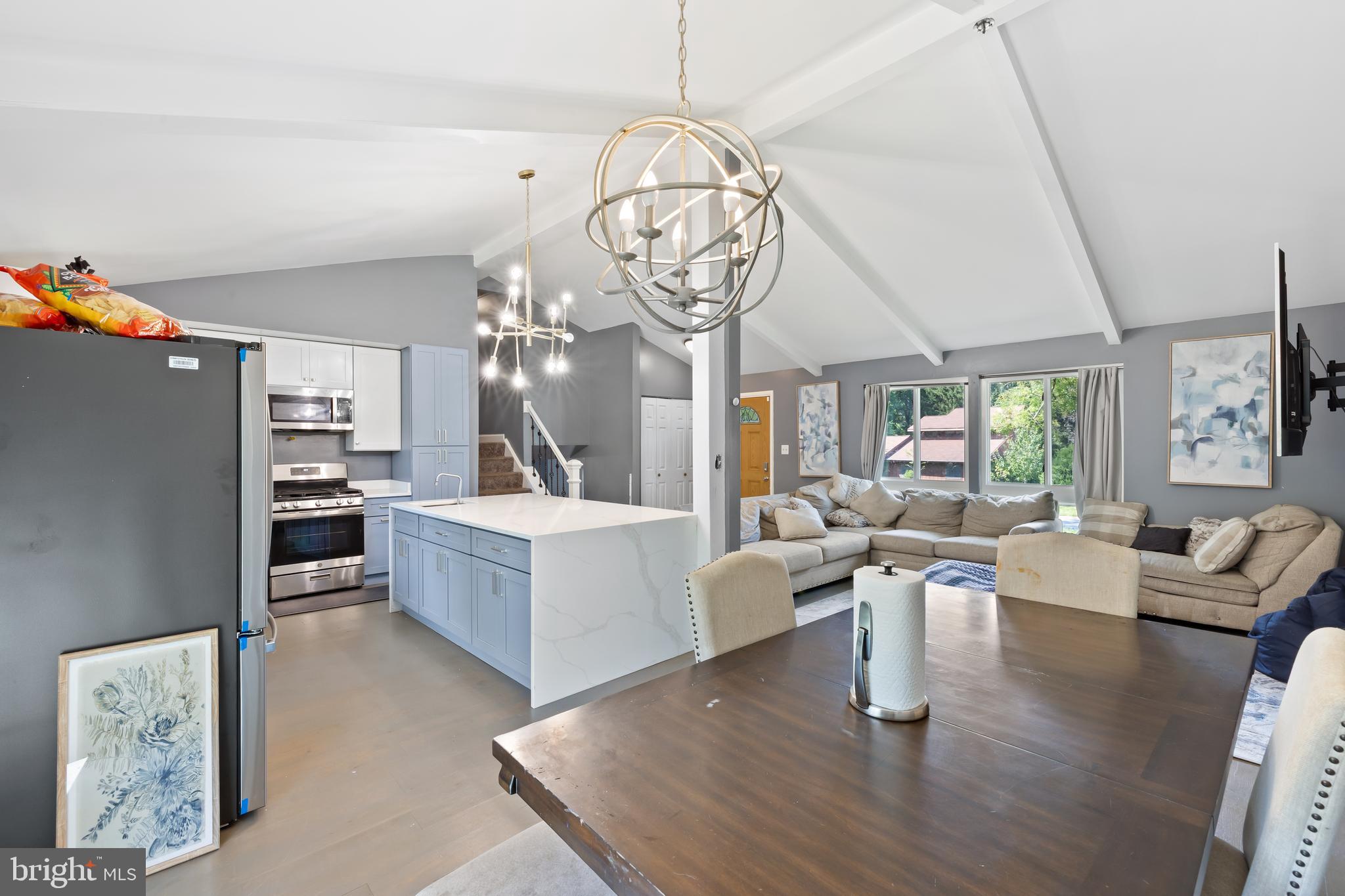 OAKLAND MILLS - Residential