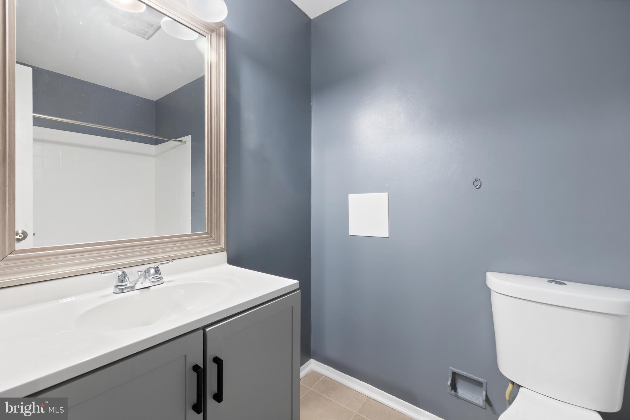 OAKLAND MILLS - Residential