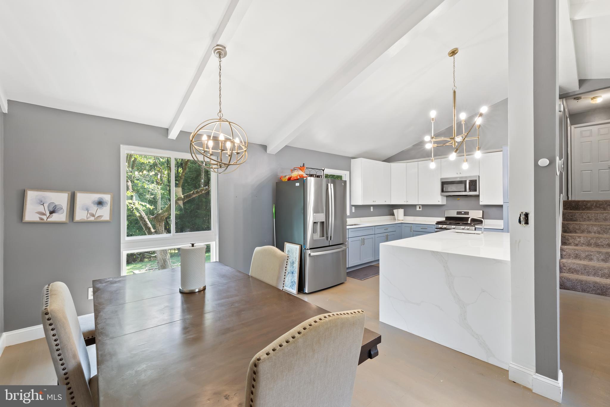 OAKLAND MILLS - Residential