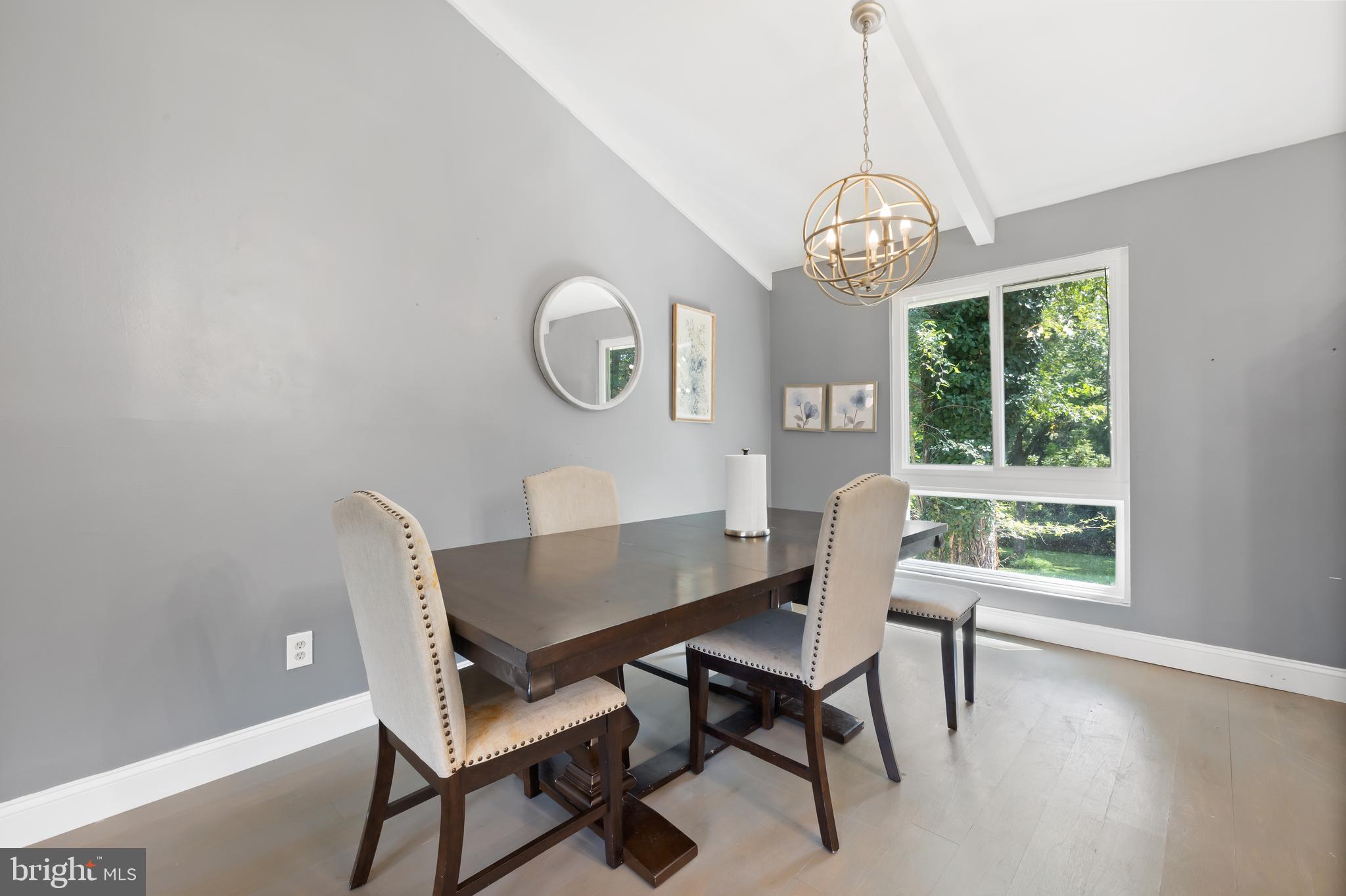 OAKLAND MILLS - Residential