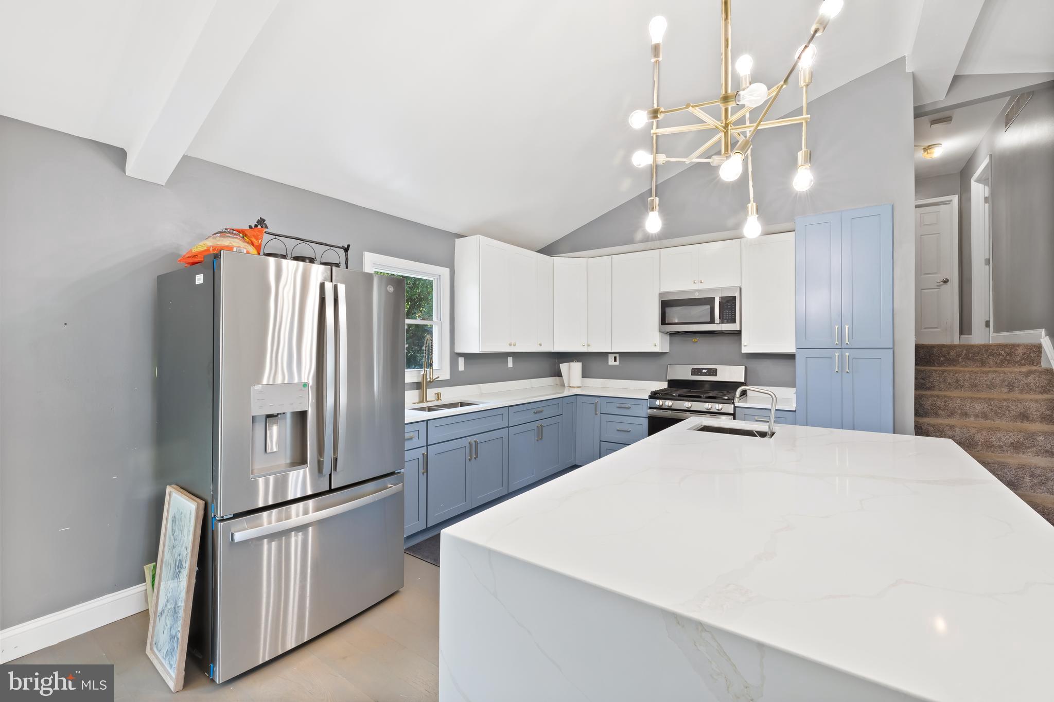 OAKLAND MILLS - Residential