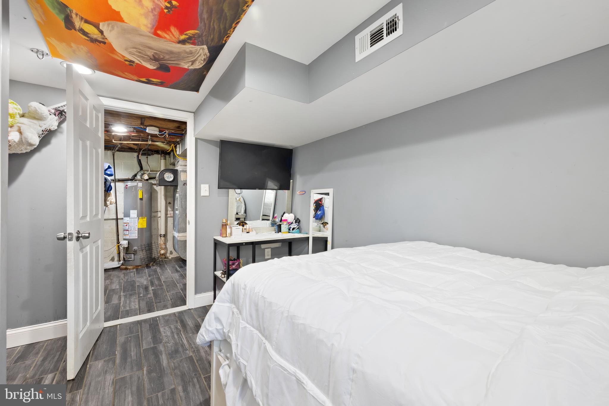 OAKLAND MILLS - Residential