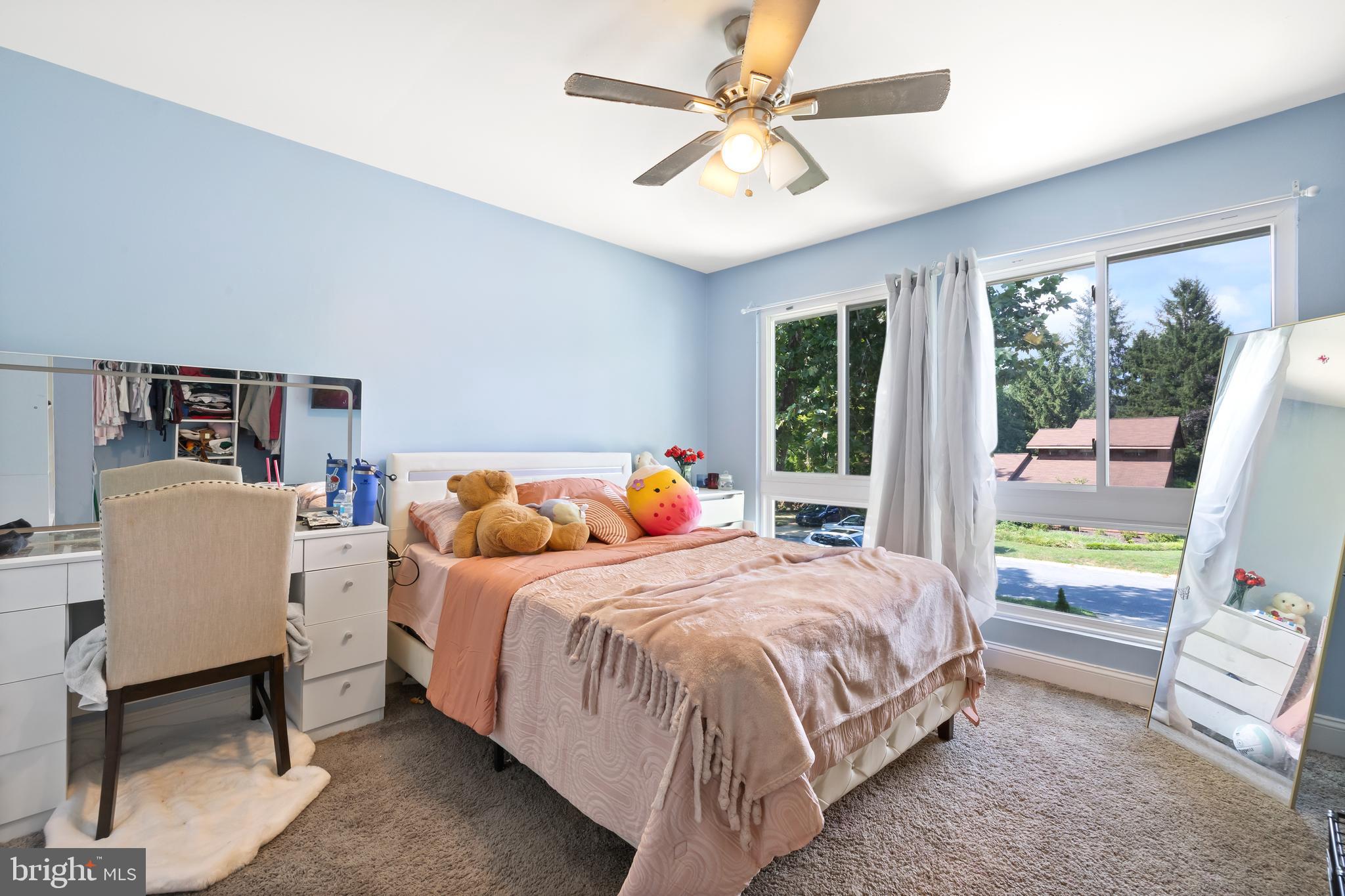 OAKLAND MILLS - Residential