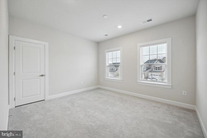 MALVERN CROSSING - Residential Lease