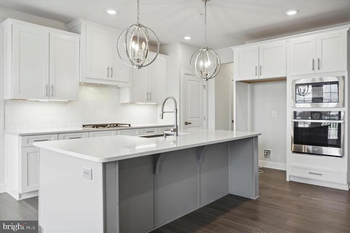 MALVERN CROSSING - Residential Lease