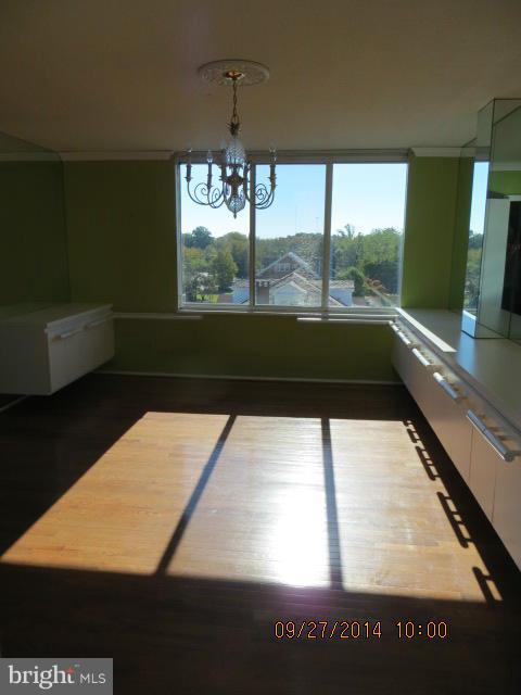 STRATHMORE TOWER - Residential