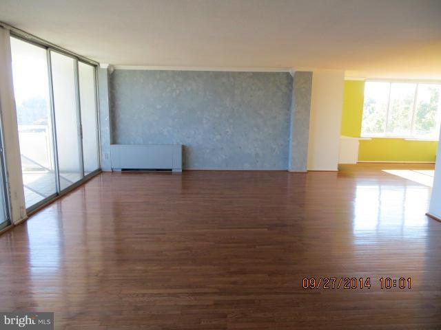 STRATHMORE TOWER - Residential