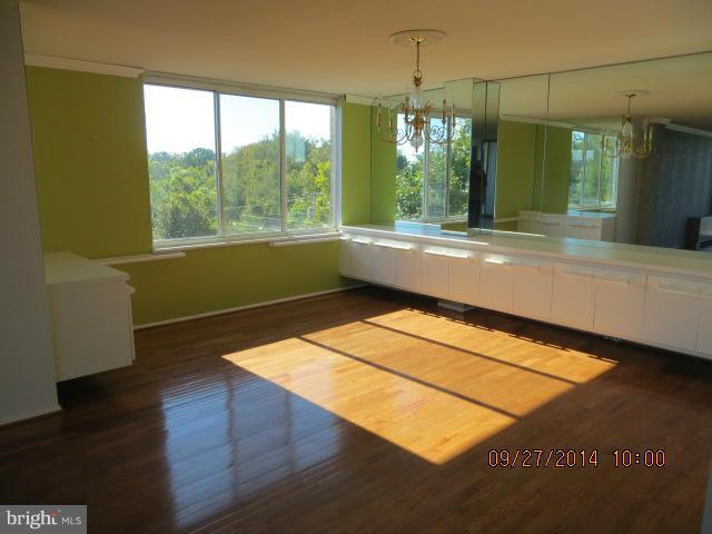 STRATHMORE TOWER - Residential