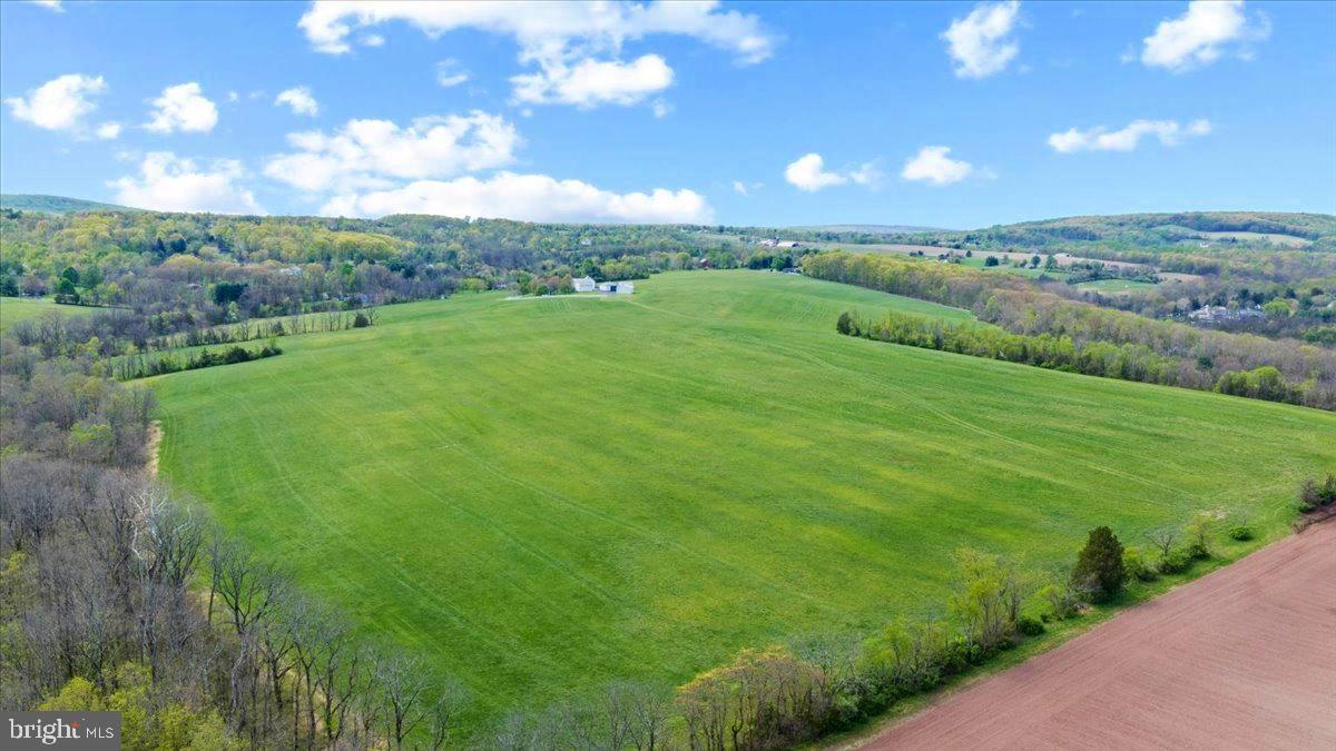 KINTNERSVILLE - Residential