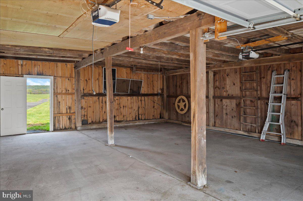 KINTNERSVILLE - Residential