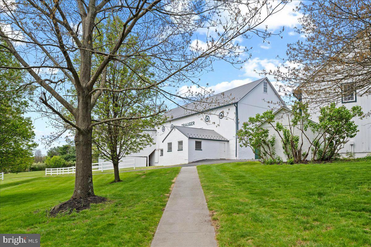 KINTNERSVILLE - Residential