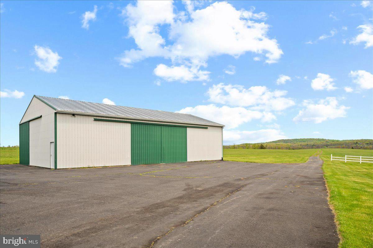 KINTNERSVILLE - Residential