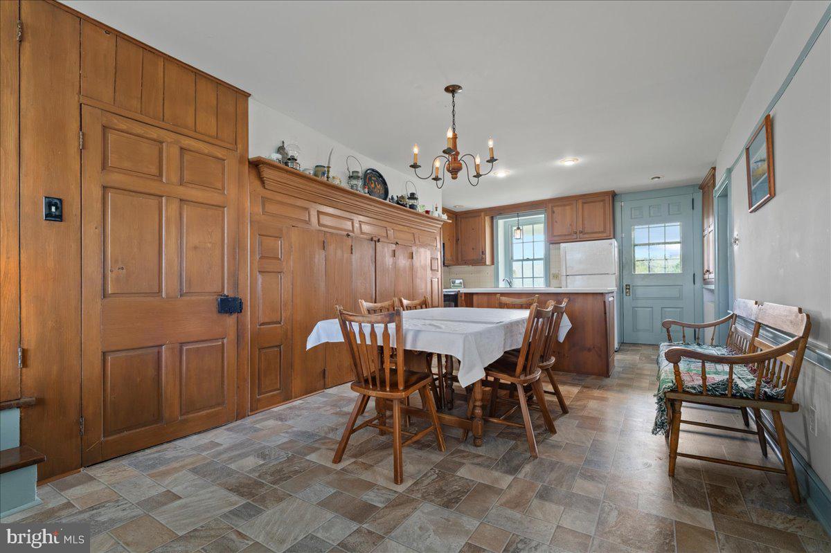 KINTNERSVILLE - Residential