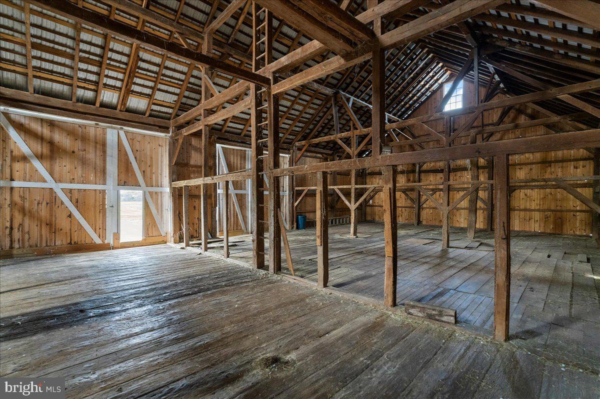 KINTNERSVILLE - Residential