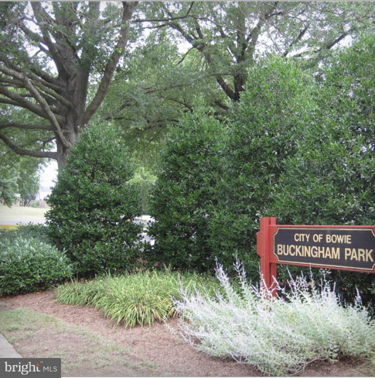 BUCKINGHAM - Residential