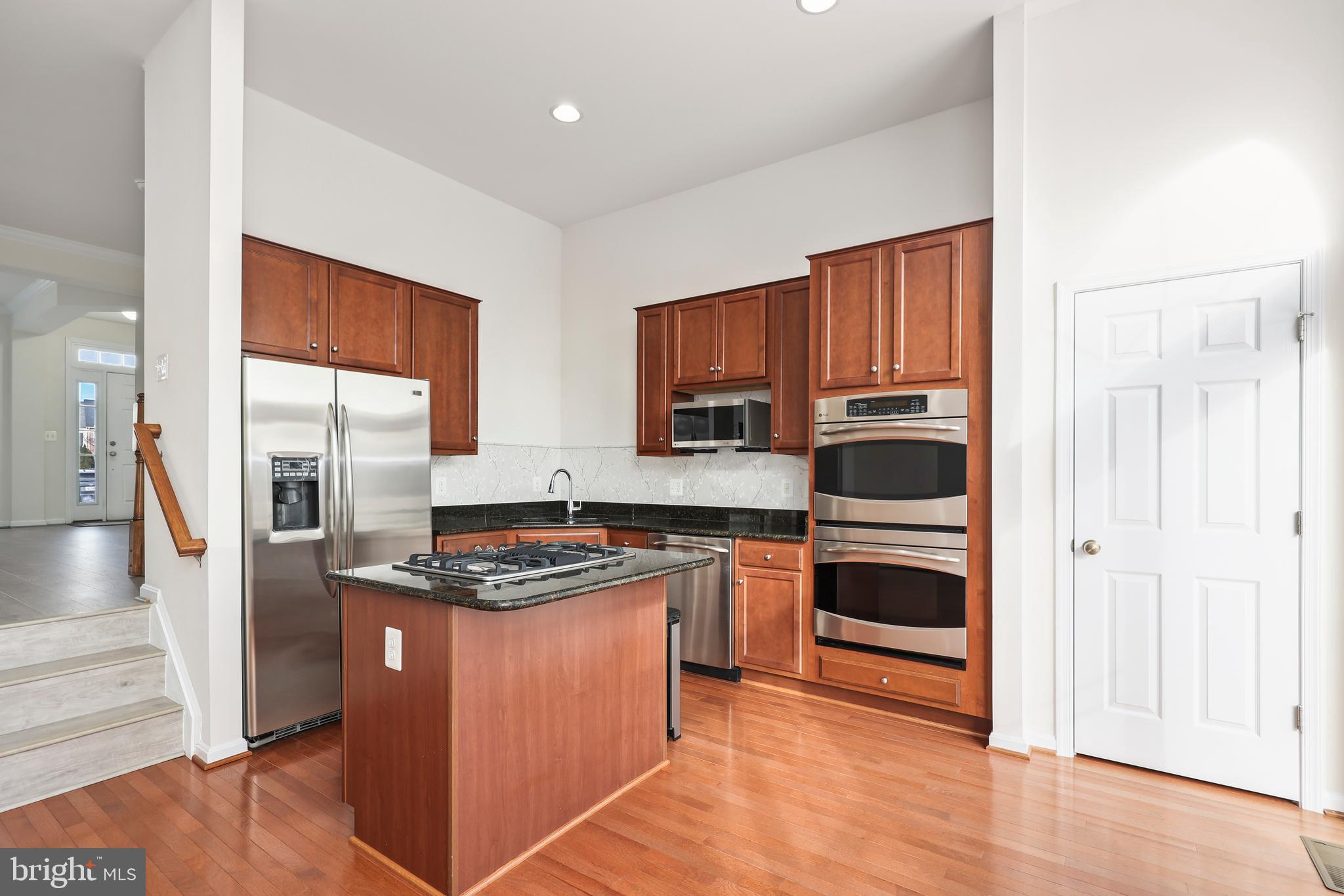 RIPPON LANDING - Residential