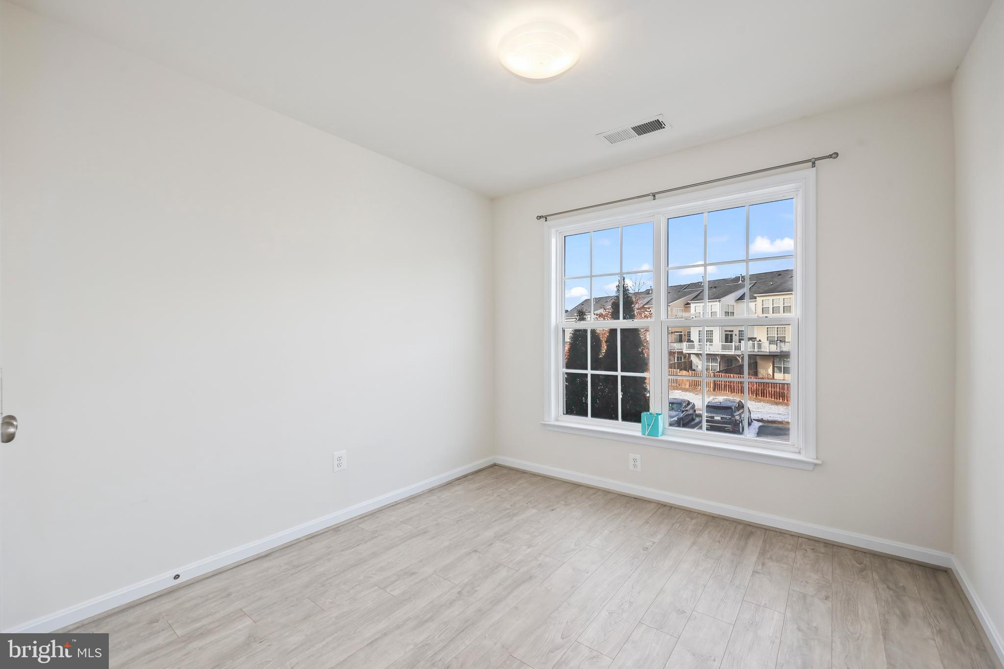 RIPPON LANDING - Residential