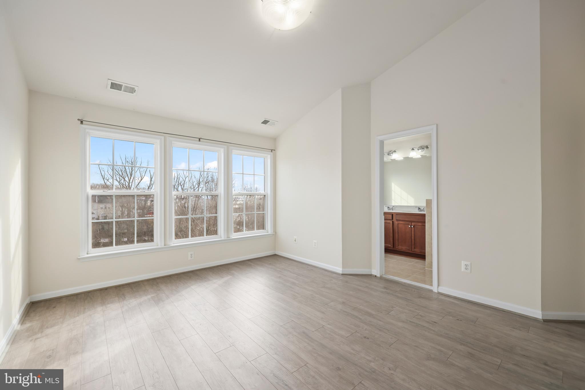 RIPPON LANDING - Residential