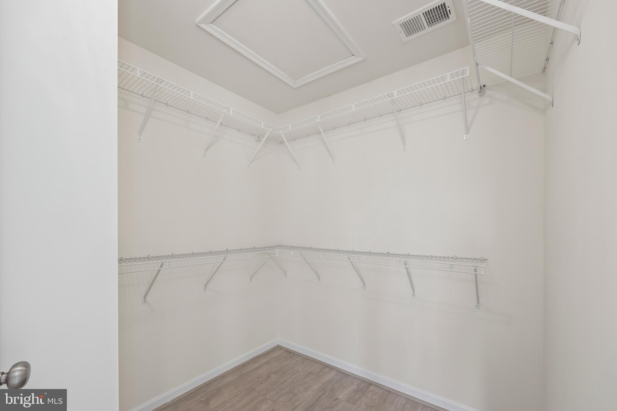 RIPPON LANDING - Residential