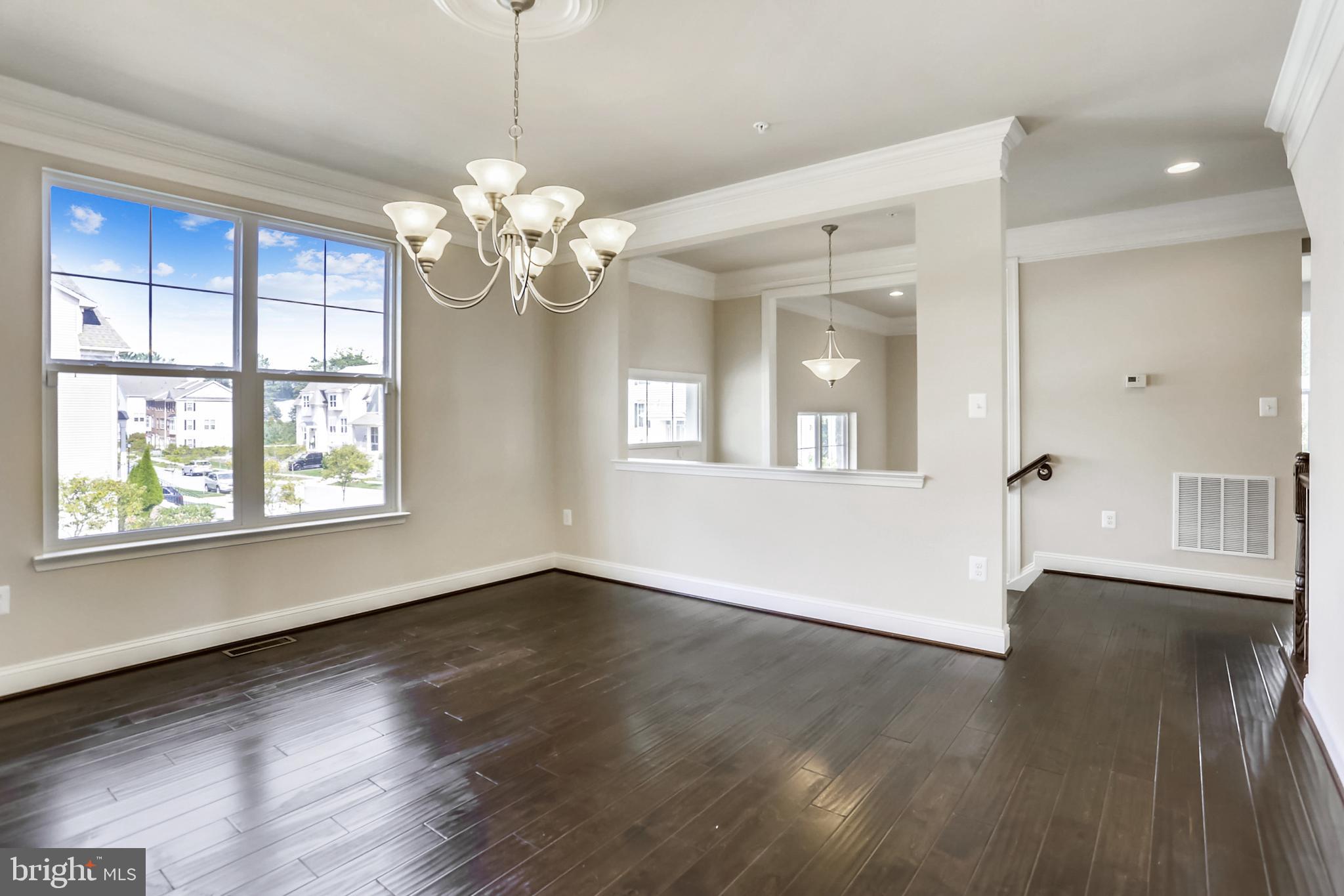 LAYHILL OVERLOOK - Residential Lease