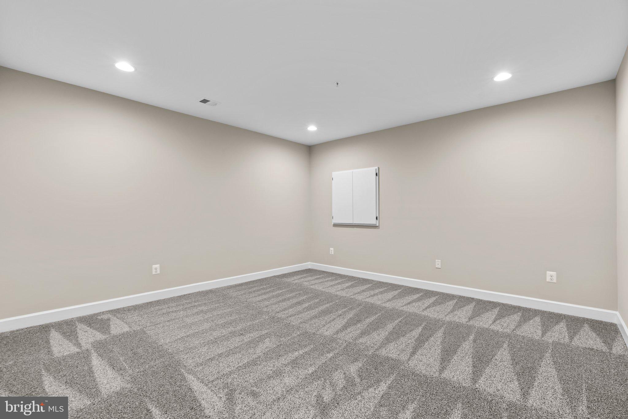 ORCHARD AT BROWNS BRIDGE - Residential