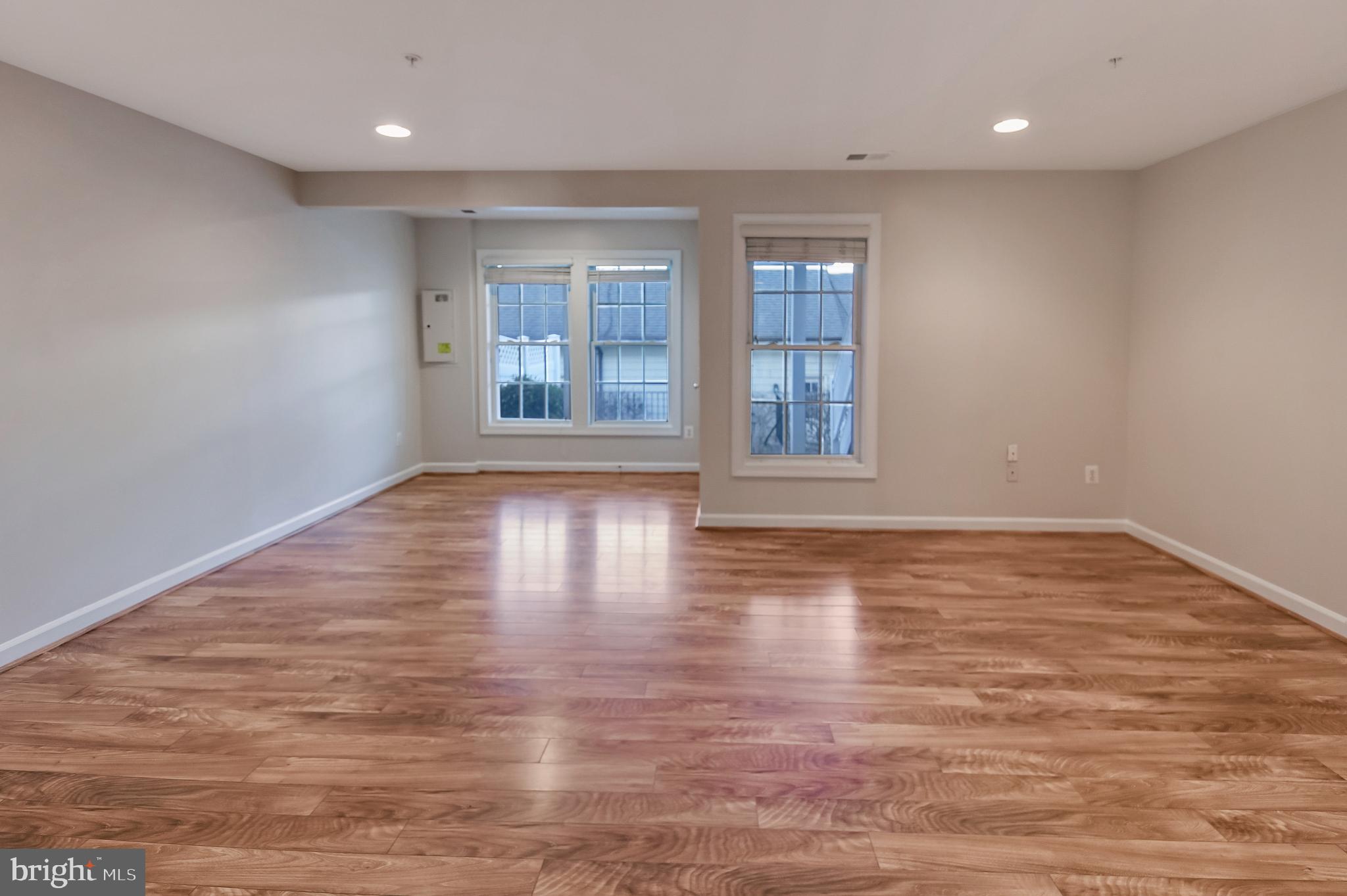 VILLAGES OF URBANA - Residential