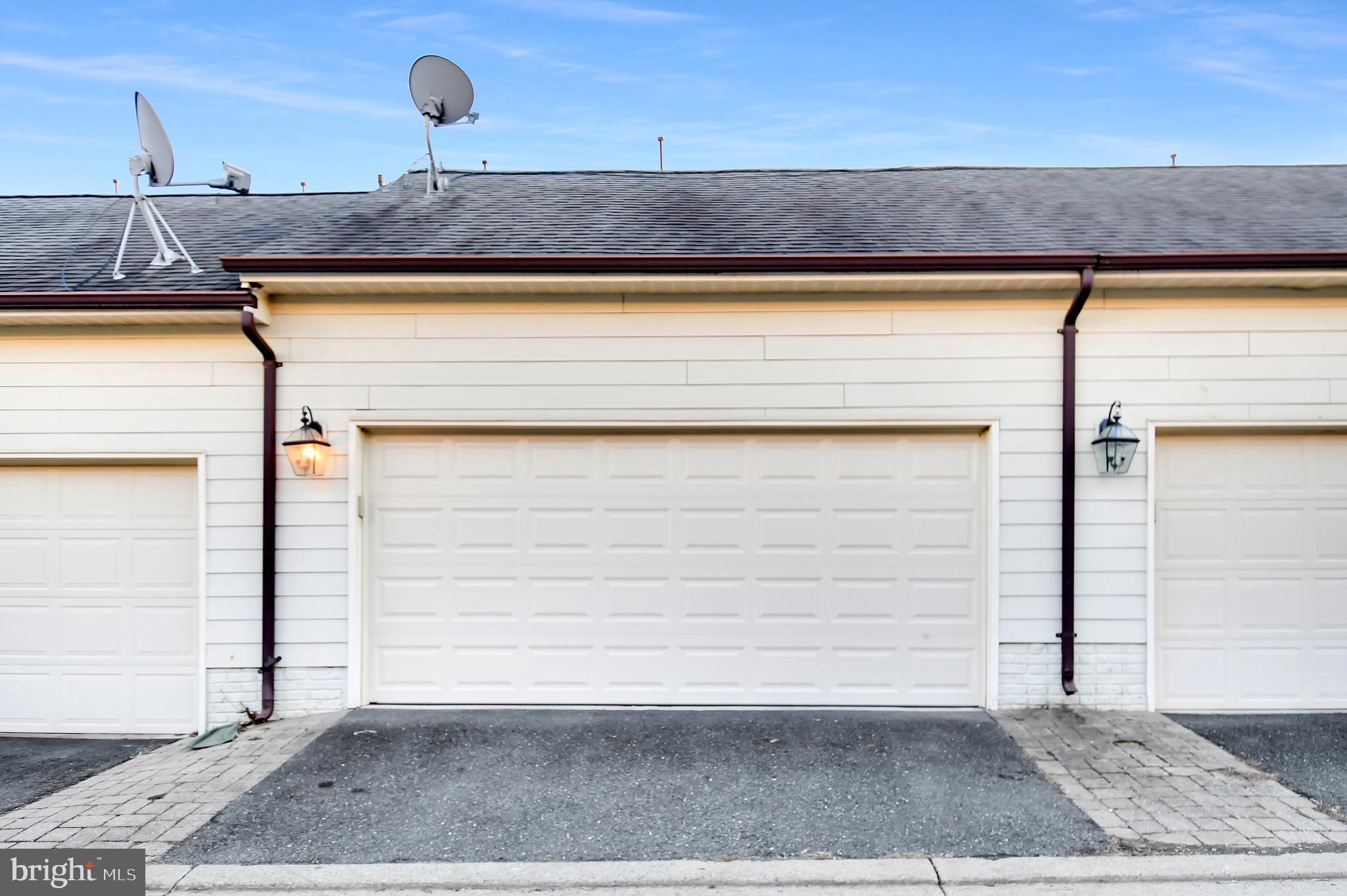 VILLAGES OF URBANA - Residential