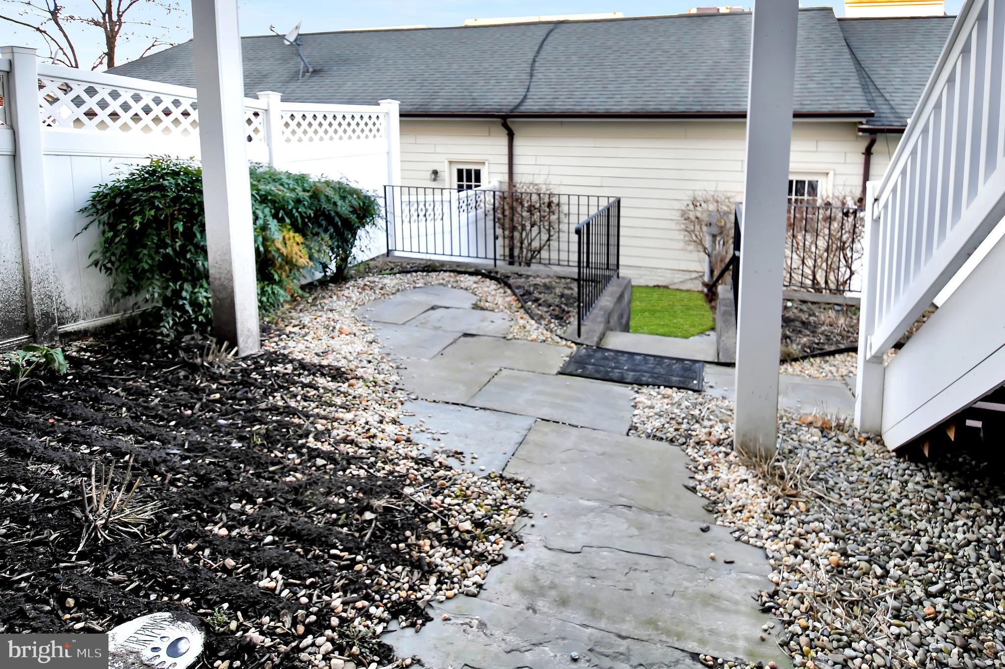 VILLAGES OF URBANA - Residential