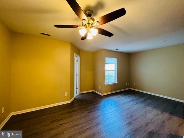 RIDGE COMMONS - Residential Lease