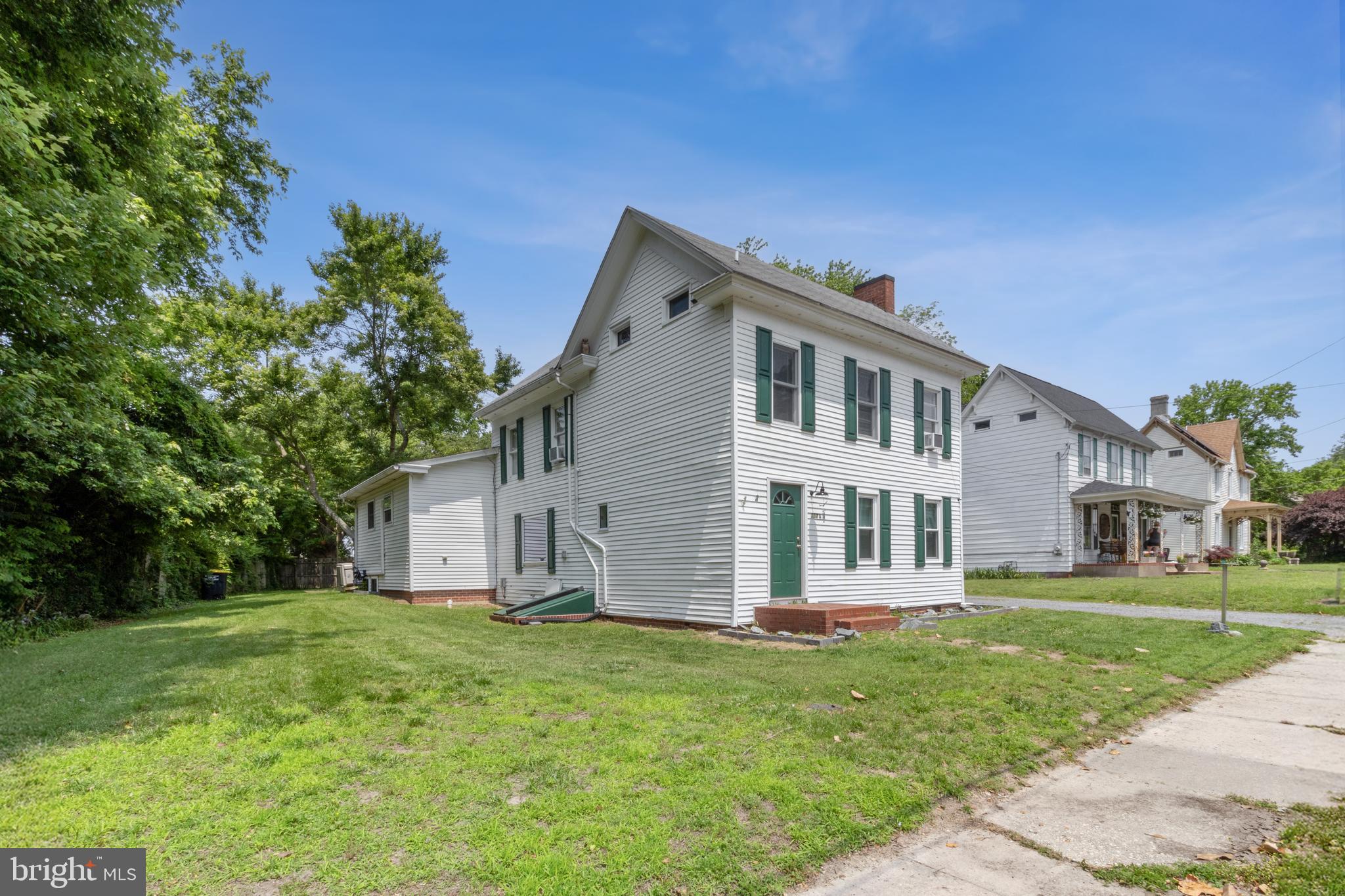 157 DELAWARE AVENUE