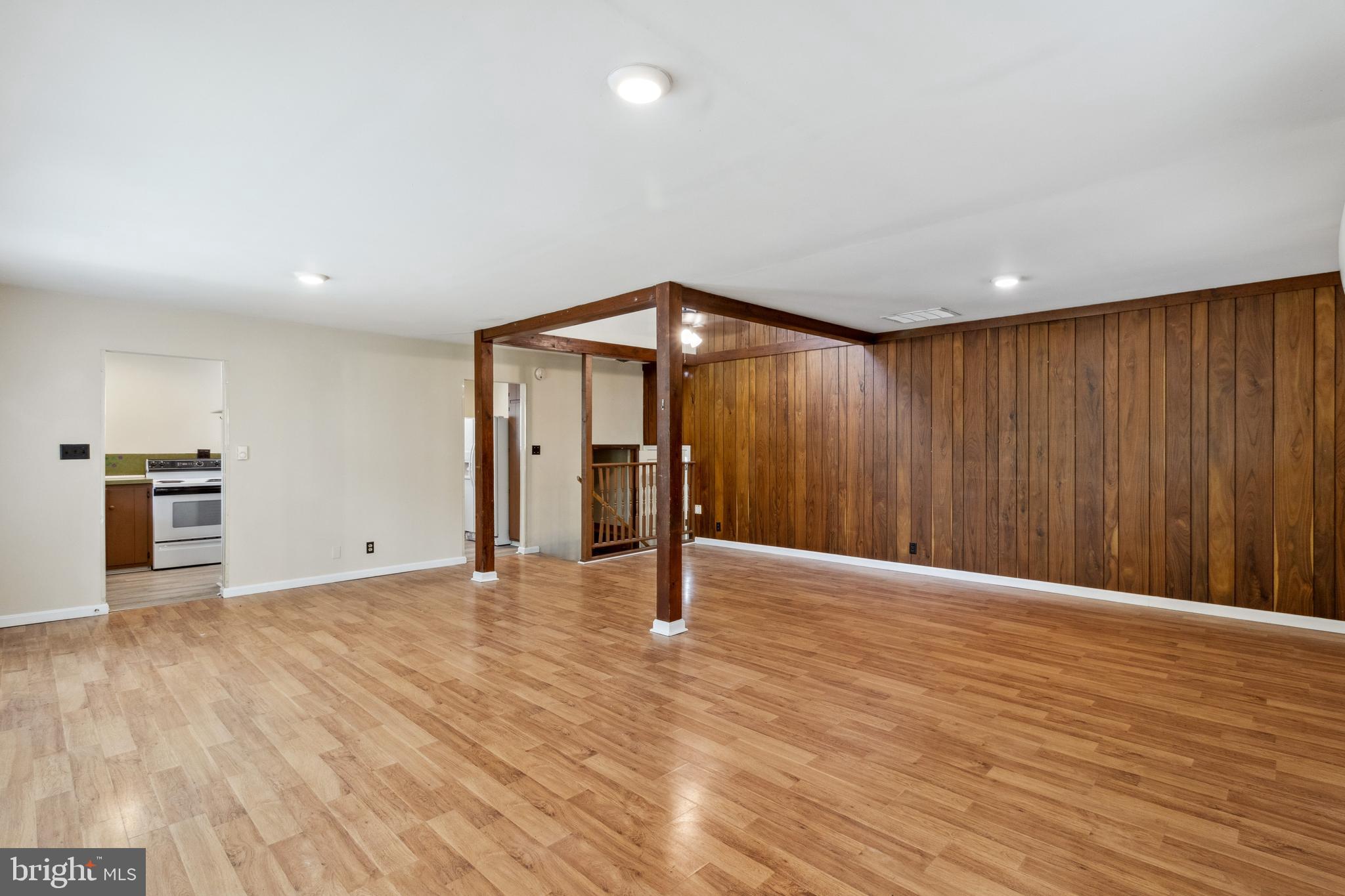 157 DELAWARE AVENUE